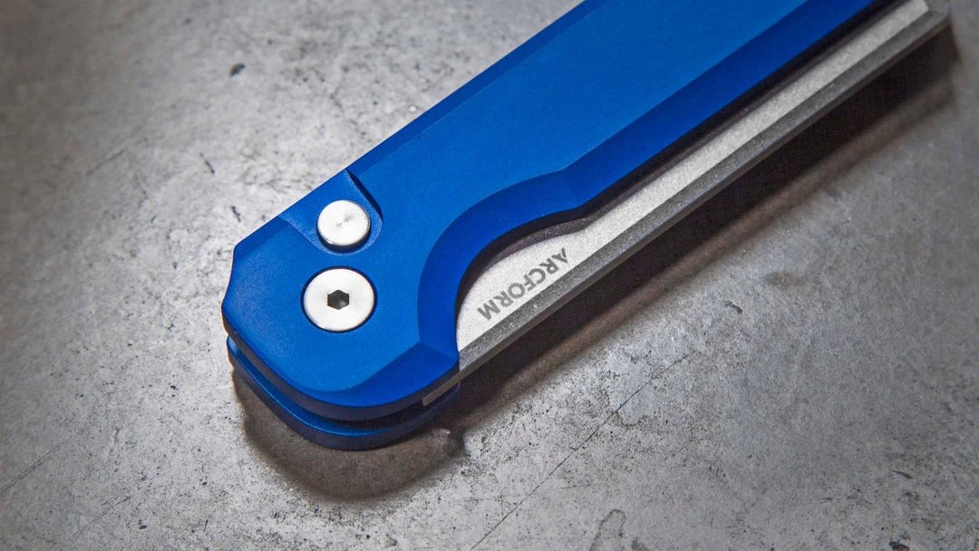 Brand new π Arcform Blue Slimfoot ARC-061 Auto Knife Stonewash 3.1" 154CM (USA) π― 7 Arcform Blue Slimfoot ARC-061 Auto Knife Stonewash 3.1" 154CM (USA)