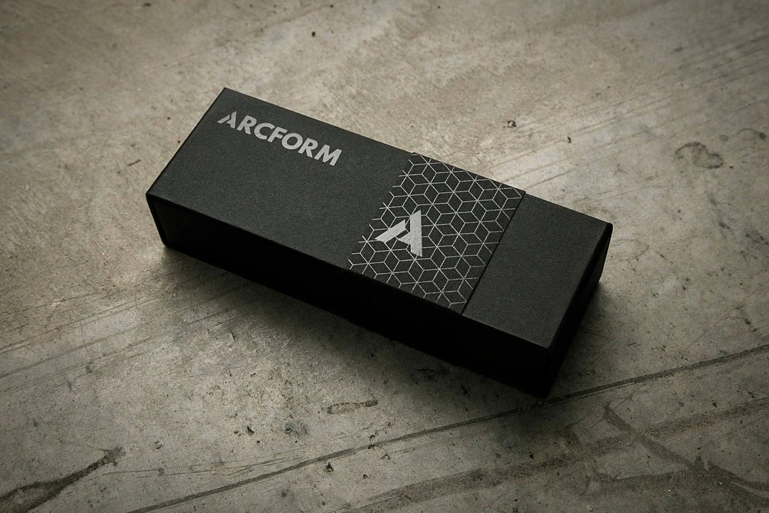 Brand new π Arcform Blue Slimfoot ARC-061 Auto Knife Stonewash 3.1" 154CM (USA) π― 8 Arcform Blue Slimfoot ARC-061 Auto Knife Stonewash 3.1" 154CM (USA)