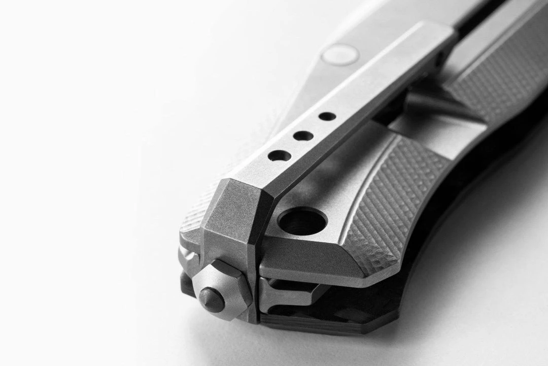 Coupon π LionSteel MT01 CVG Myto Knife 3.27" M390, Green Micarta LionSteel Knives π 7 LionSteel MT01 CVG Myto Knife 3.27" M390, Green Micarta LionSteel Knives