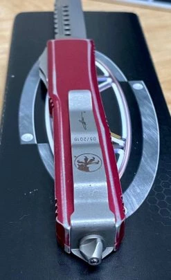 All Knife Brands Microtech Ultratech Hellhound Signature 119-10 - Distressed Red Knife