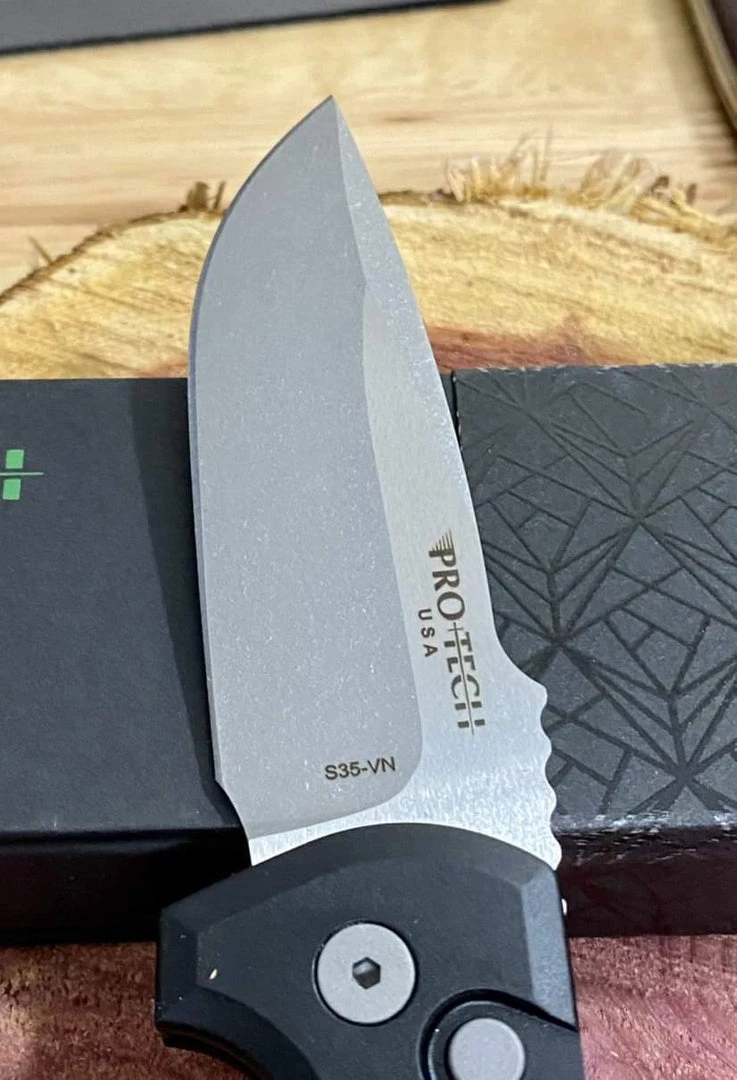 Outlet 𧨠PROTECH KNIVES Pro-Tech Rockeye Auto Black Handle, Stonewash S35VN Blade LG301 π 11 PROTECH KNIVES Pro-Tech Rockeye Auto Black Handle, Stonewash S35VN Blade LG301