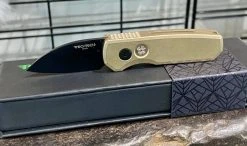 PROTECH KNIVES Pro-Tech Runt 5 R5112 Auto Solid Bronze (1.9" 20CV Black DLC)
