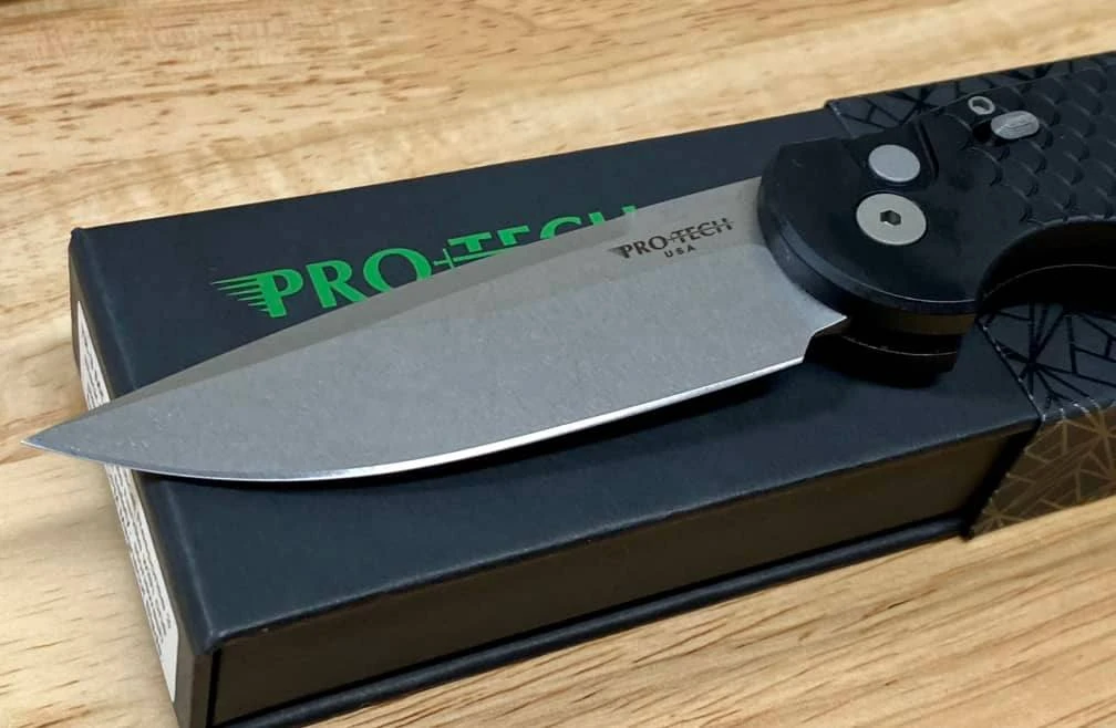Outlet π PROTECH KNIVES Pro-Tech TR-3 MC1 Magnacut Knife Fish Scale Black π 3 PROTECH KNIVES Pro-Tech TR-3 MC1 Magnacut Knife Fish Scale Black