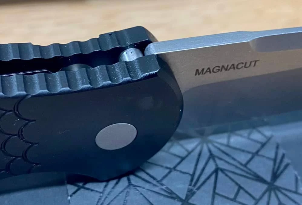 Outlet π PROTECH KNIVES Pro-Tech TR-3 MC1 Magnacut Knife Fish Scale Black π 9 PROTECH KNIVES Pro-Tech TR-3 MC1 Magnacut Knife Fish Scale Black